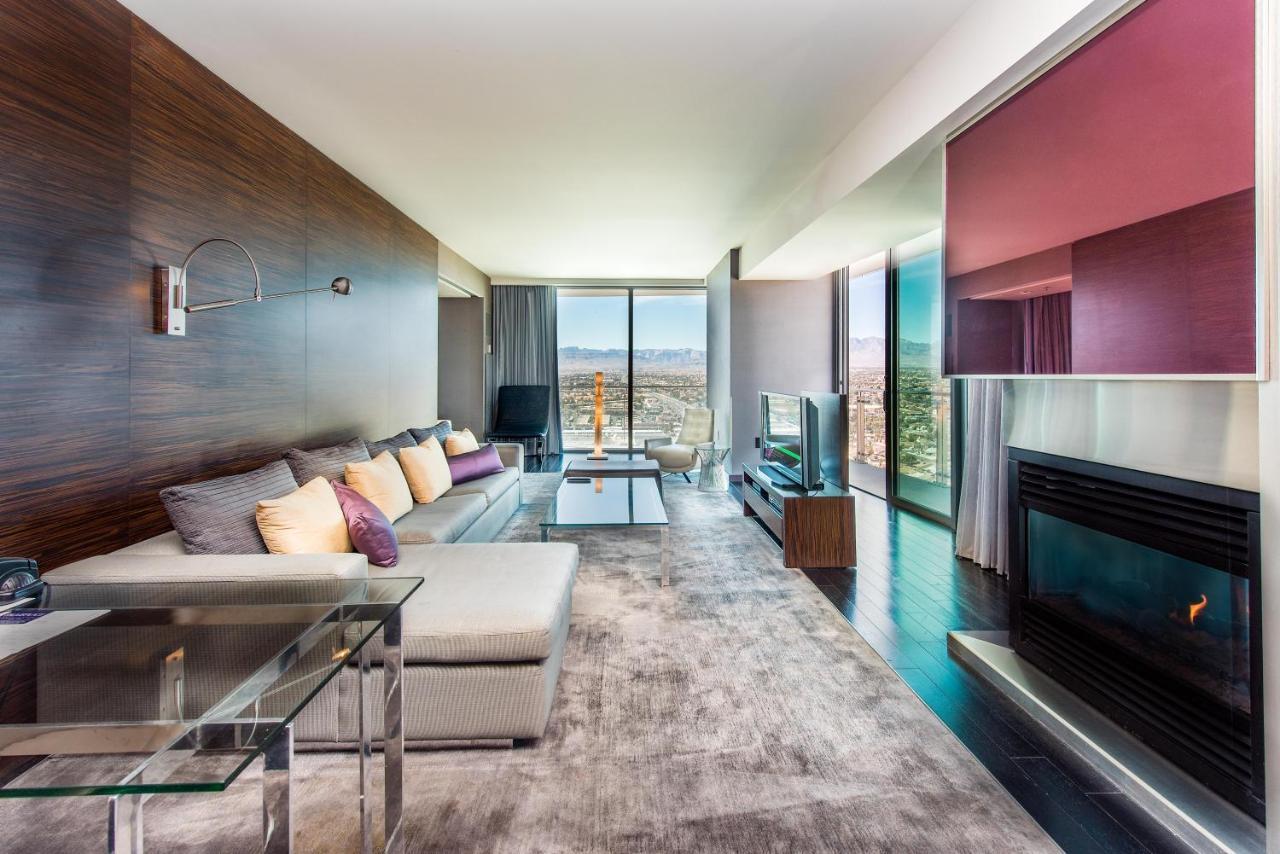 Suite mit Kingsize-Bett und Balkon